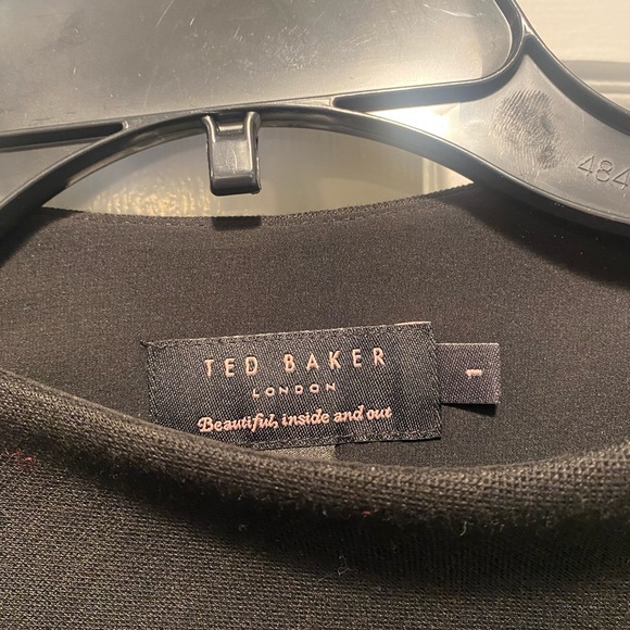 Ted Baker - Picture 3 of 7